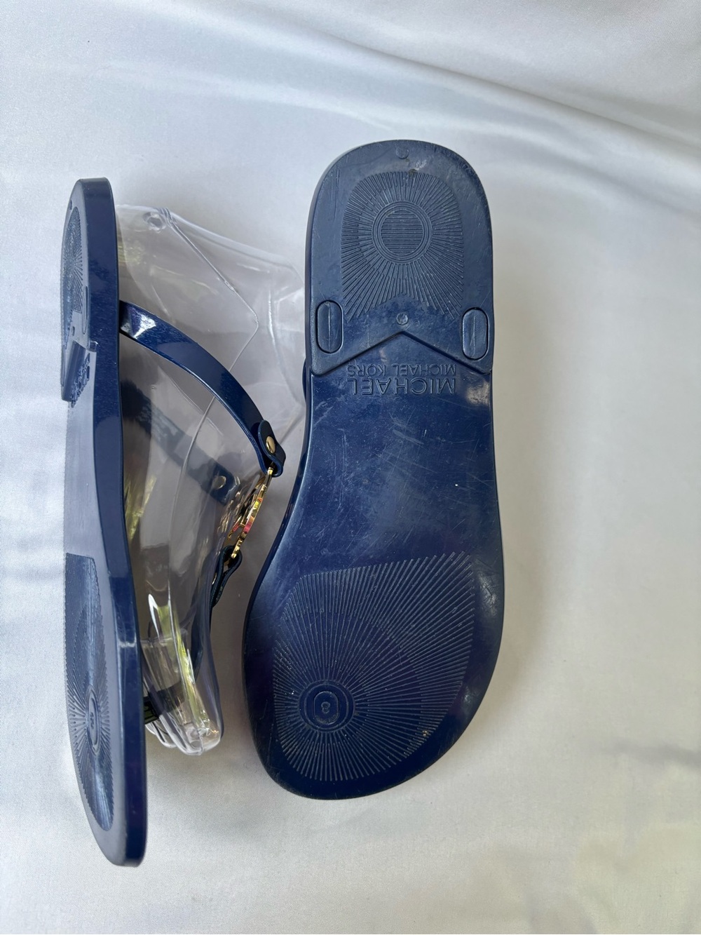 Michael Kors Navy Jelly Thong Sandals with Gold MK Logo Size 8 - Picture 6 of 9